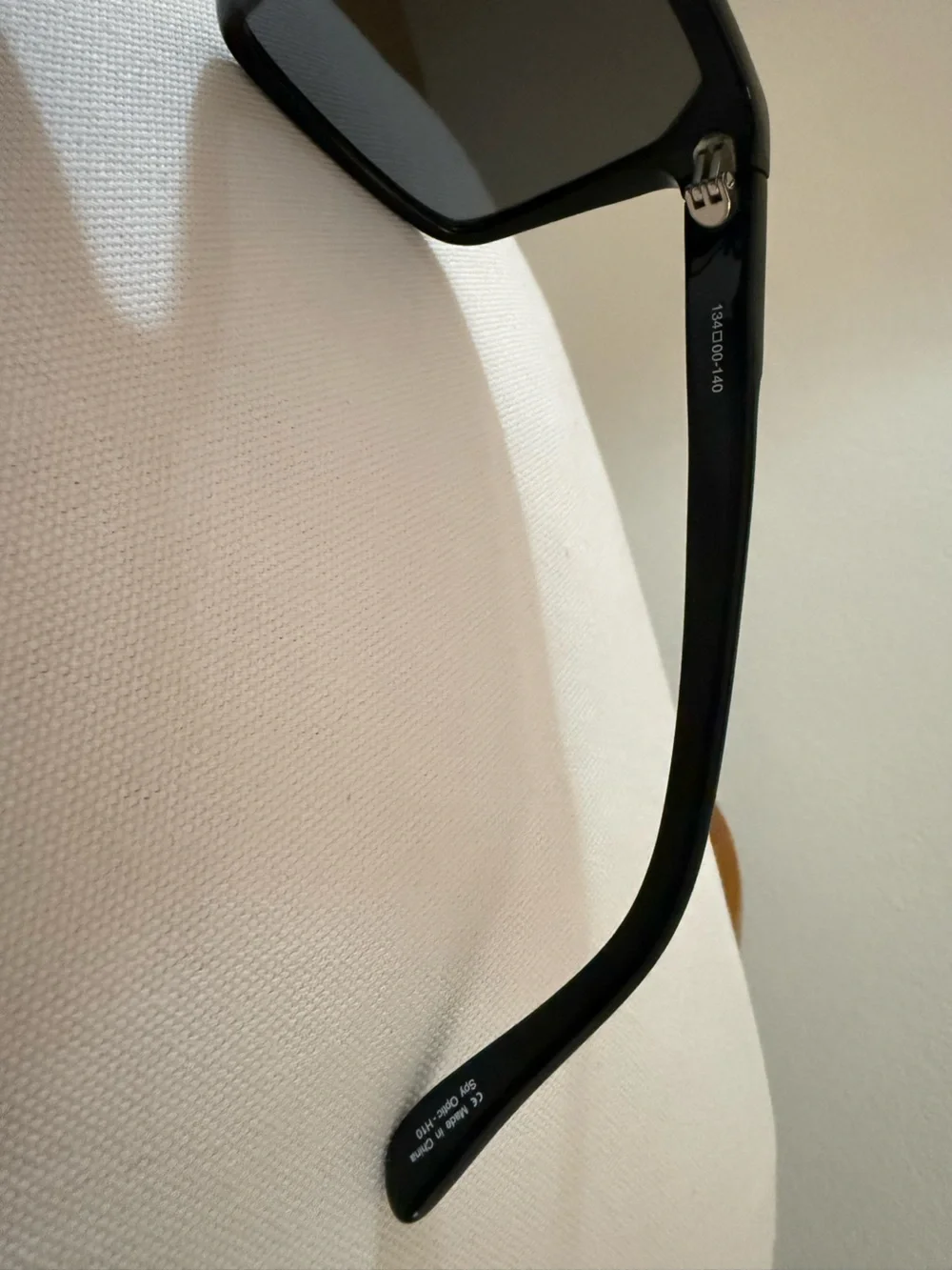 SPY Optic Flynn Sunglasses Black/Gray Frame 134-00-140